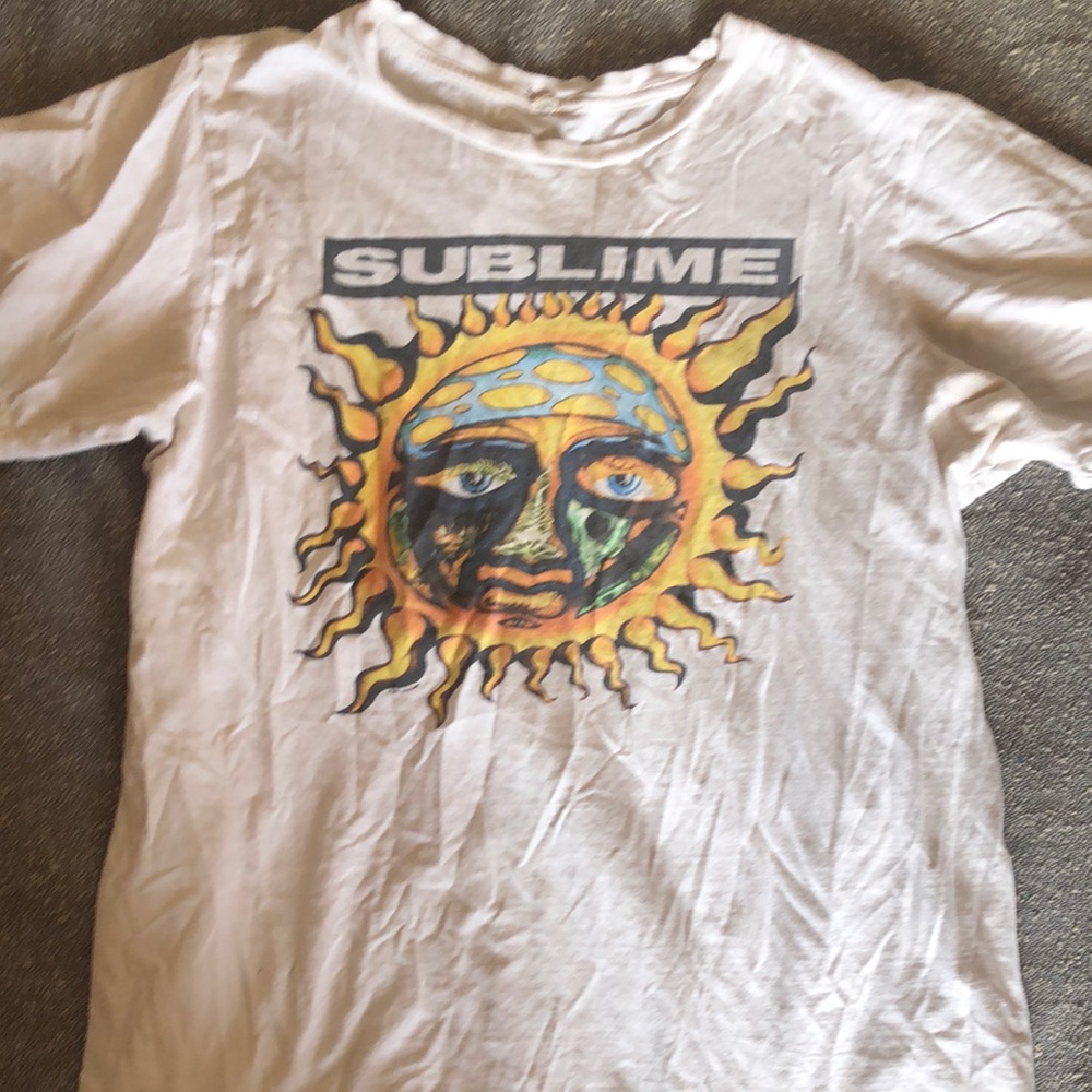 Sublime Graphic Tee with Sun Design